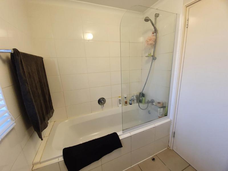 To Let 0 Bedroom Property for Rent in Vredehoek Western Cape